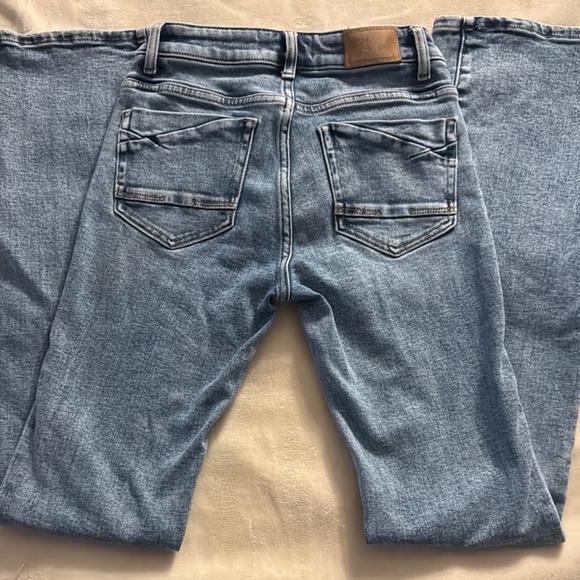 BKE Andi Boot Cut Blue Jeans with Natural Fading - Picture 1 of 4